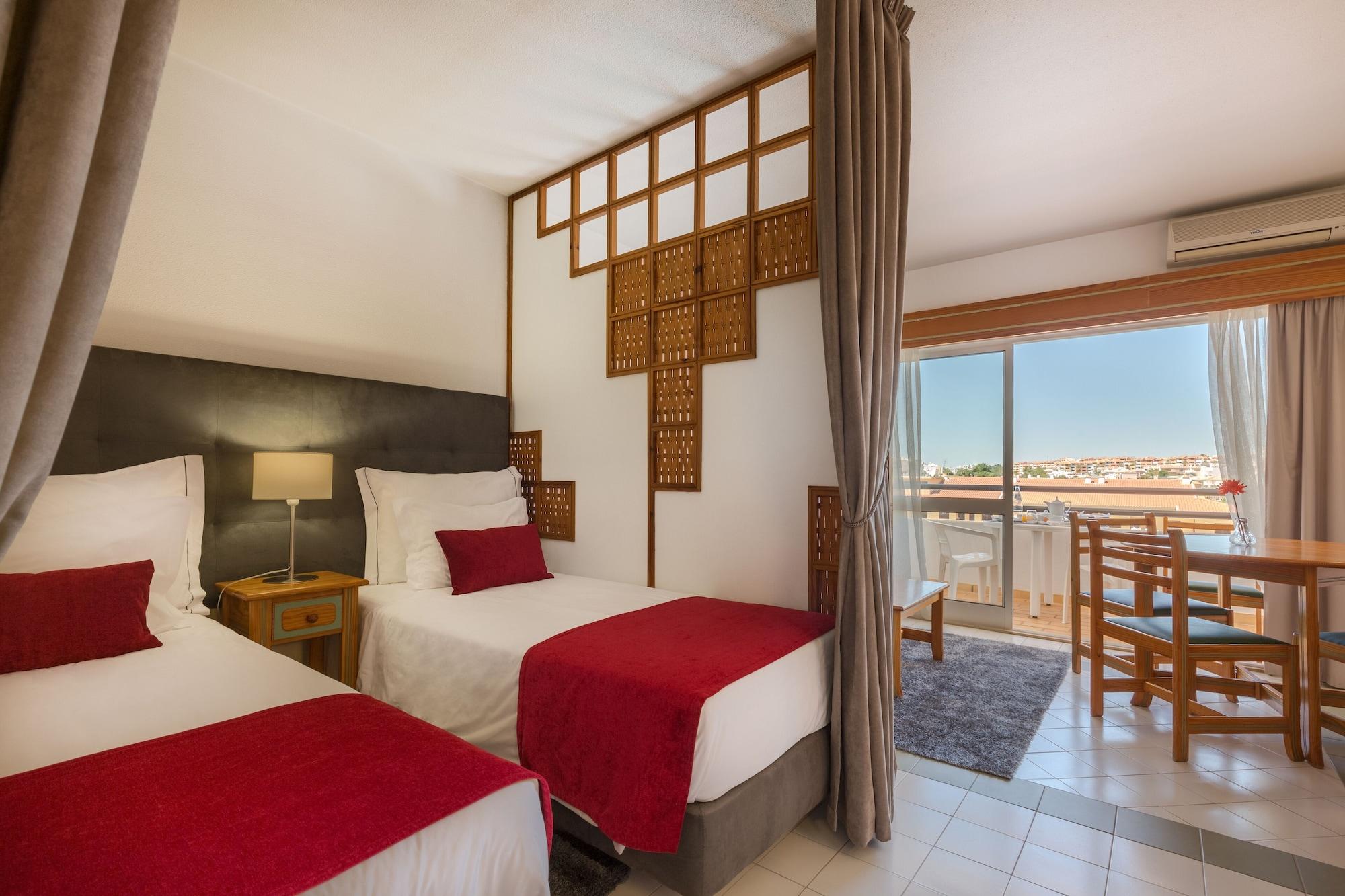 Apartahotel Luna Da Oura Albufeira
